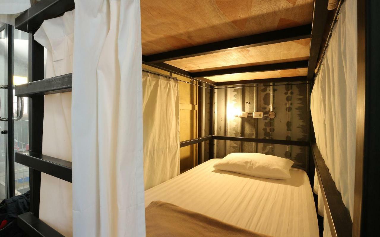 Nivas Siam Hostel Bangkok Ngoại thất bức ảnh