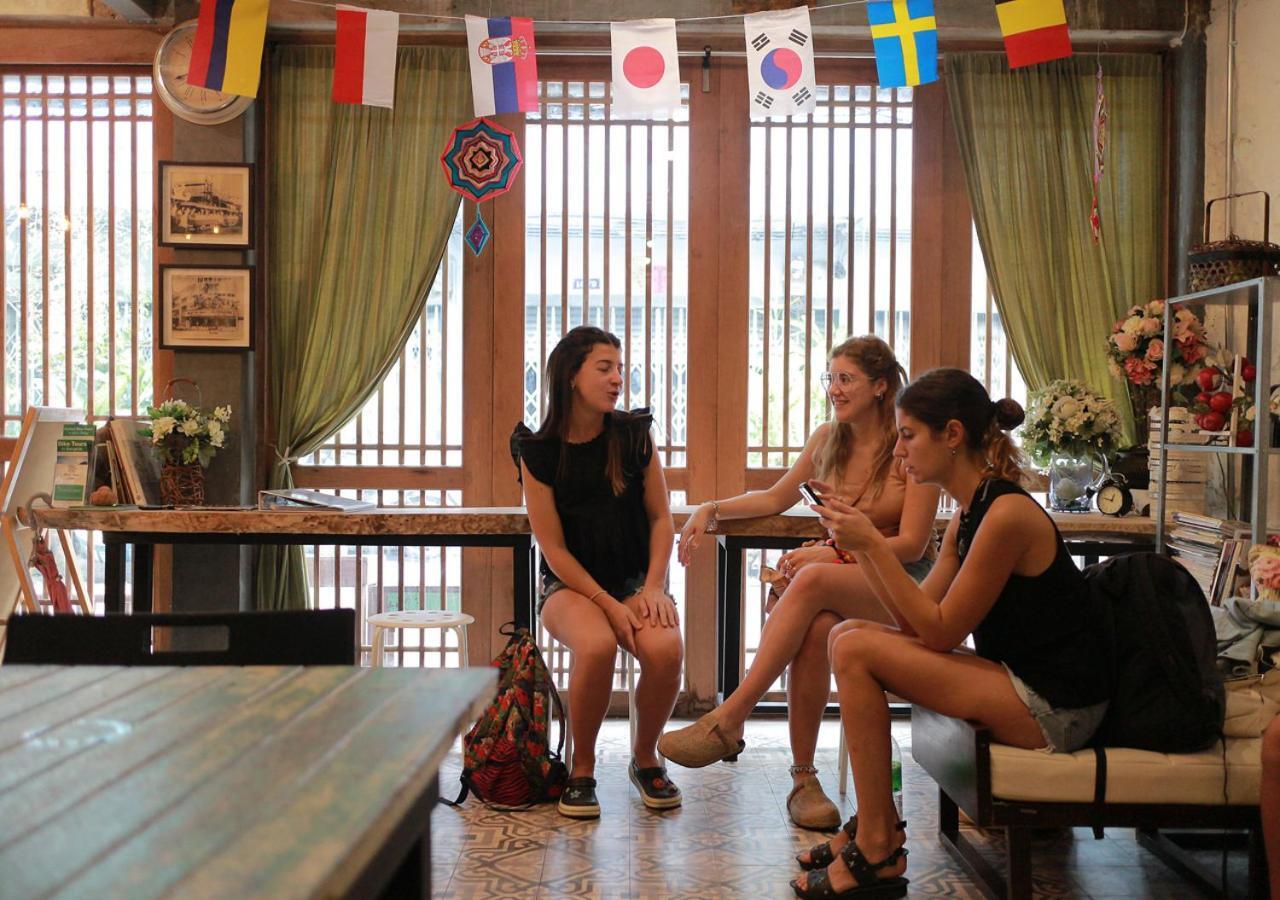 Nivas Siam Hostel Bangkok Ngoại thất bức ảnh