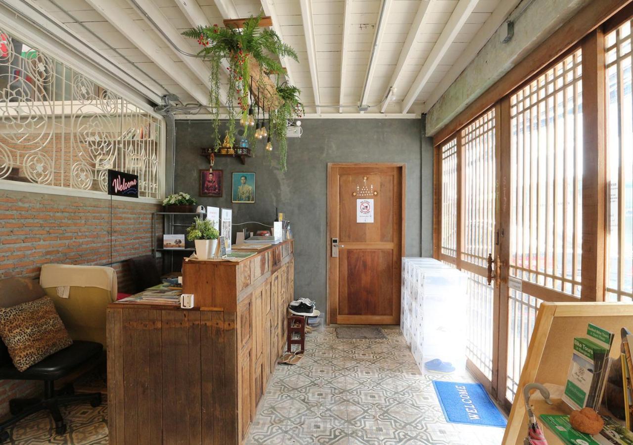 Nivas Siam Hostel Bangkok Ngoại thất bức ảnh