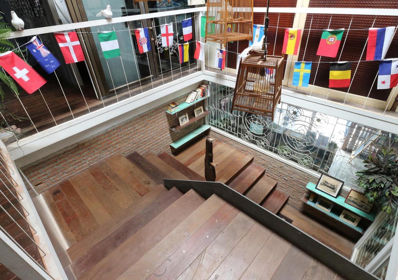 Nivas Siam Hostel Bangkok Ngoại thất bức ảnh