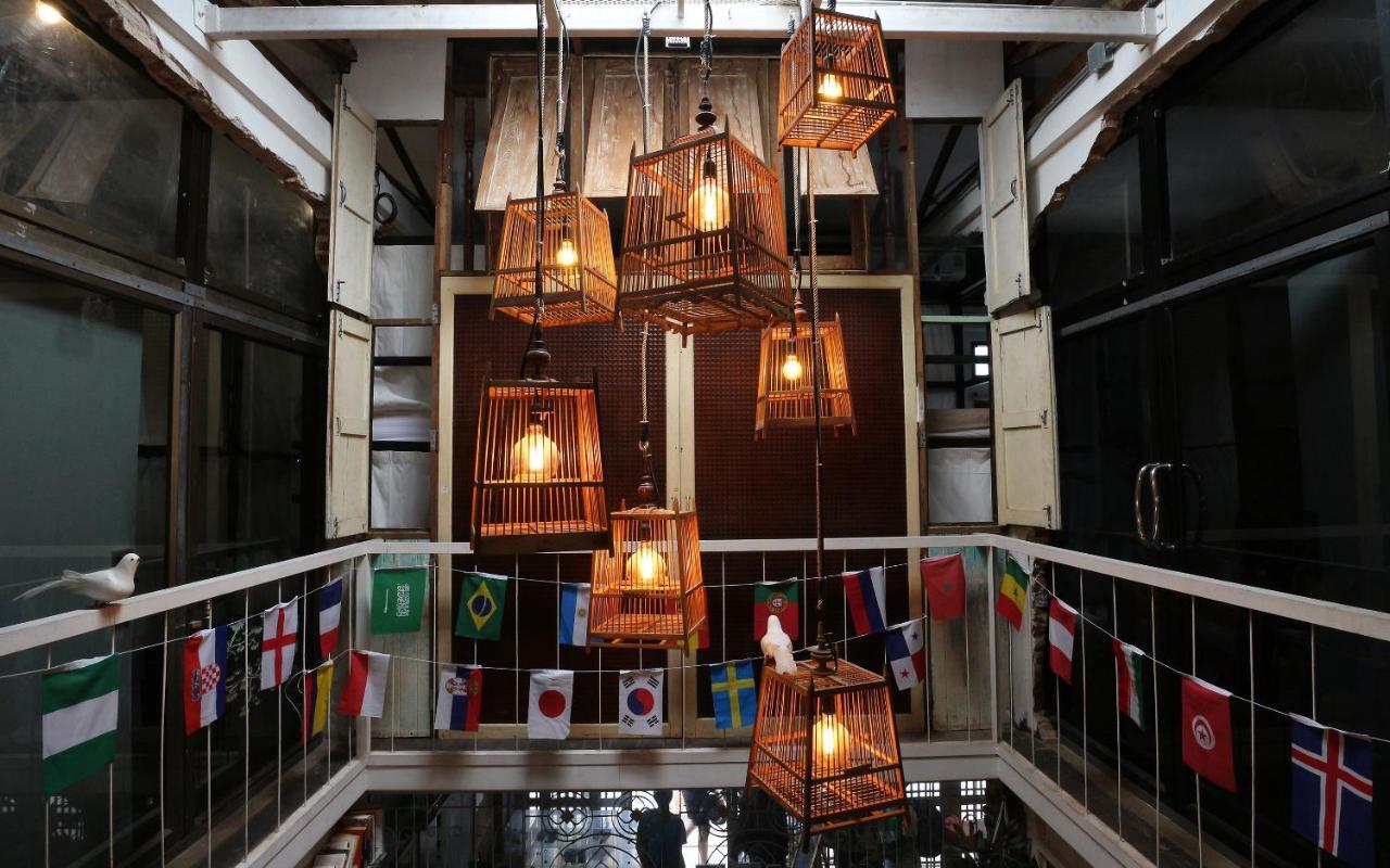Nivas Siam Hostel Bangkok Ngoại thất bức ảnh